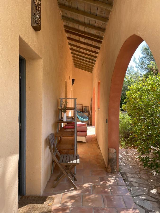 Oustal Du Pic Saint Loup Hotell Exteriör bild