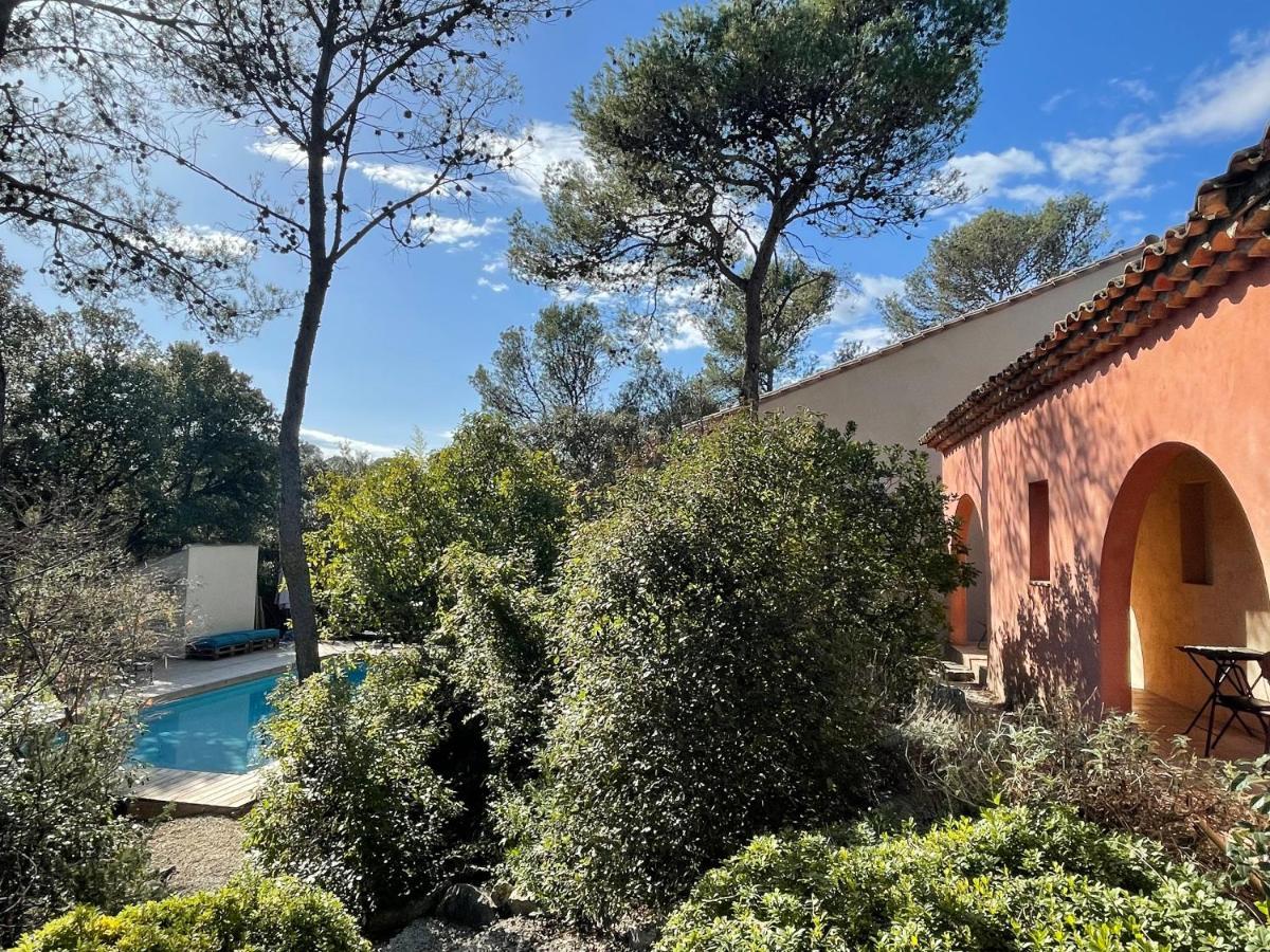 Oustal Du Pic Saint Loup Hotell Exteriör bild
